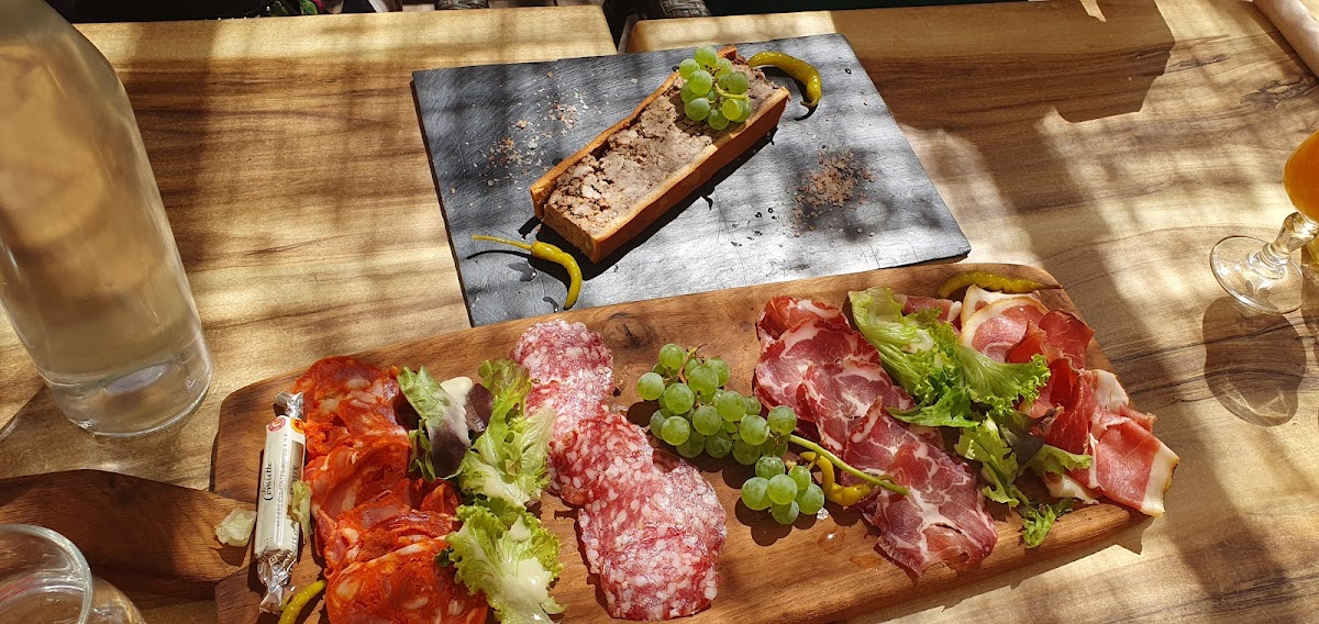 La Taverne De D'artagnan-2